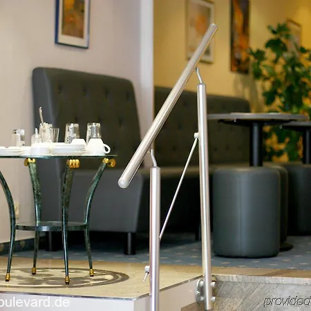 Boulevard Otel 3*