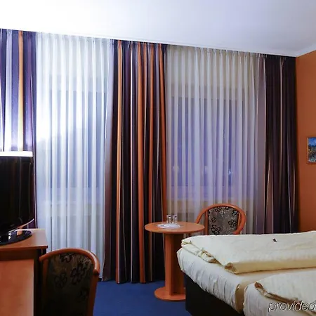 Boulevard Otel 3*