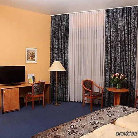 Boulevard 3*