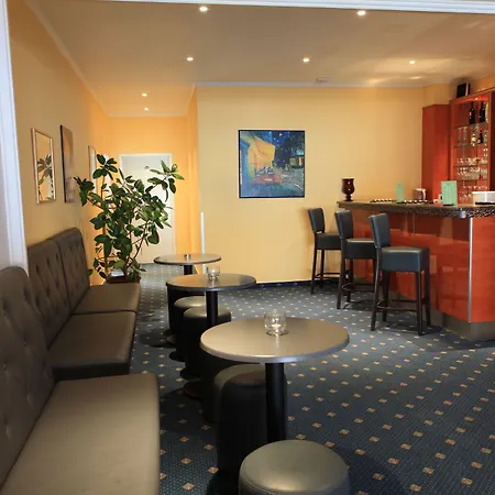 Boulevard - Superior 3* Köln