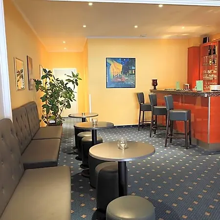 Boulevard 3*
