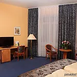 Boulevard 3*