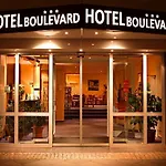Boulevard Hotel 3*