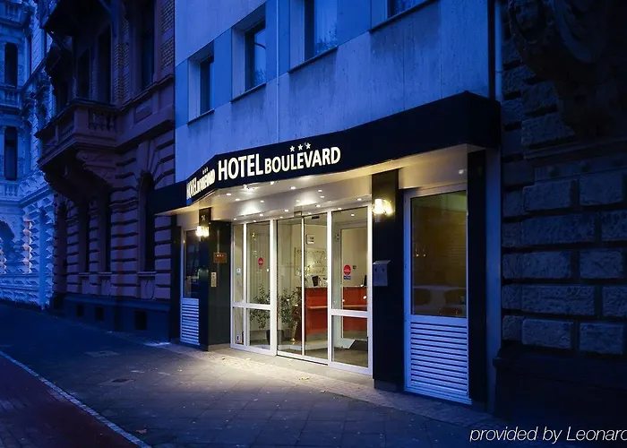 Boulevard Hotell 3*